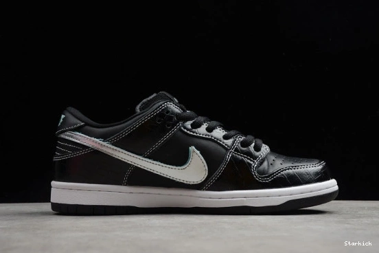 Co Diamond Diamond Supply SB Black Low Dunk Nike BV1310-001 0323